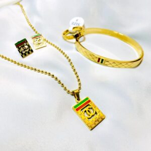 Beautiful Gucci Jewelry Set
